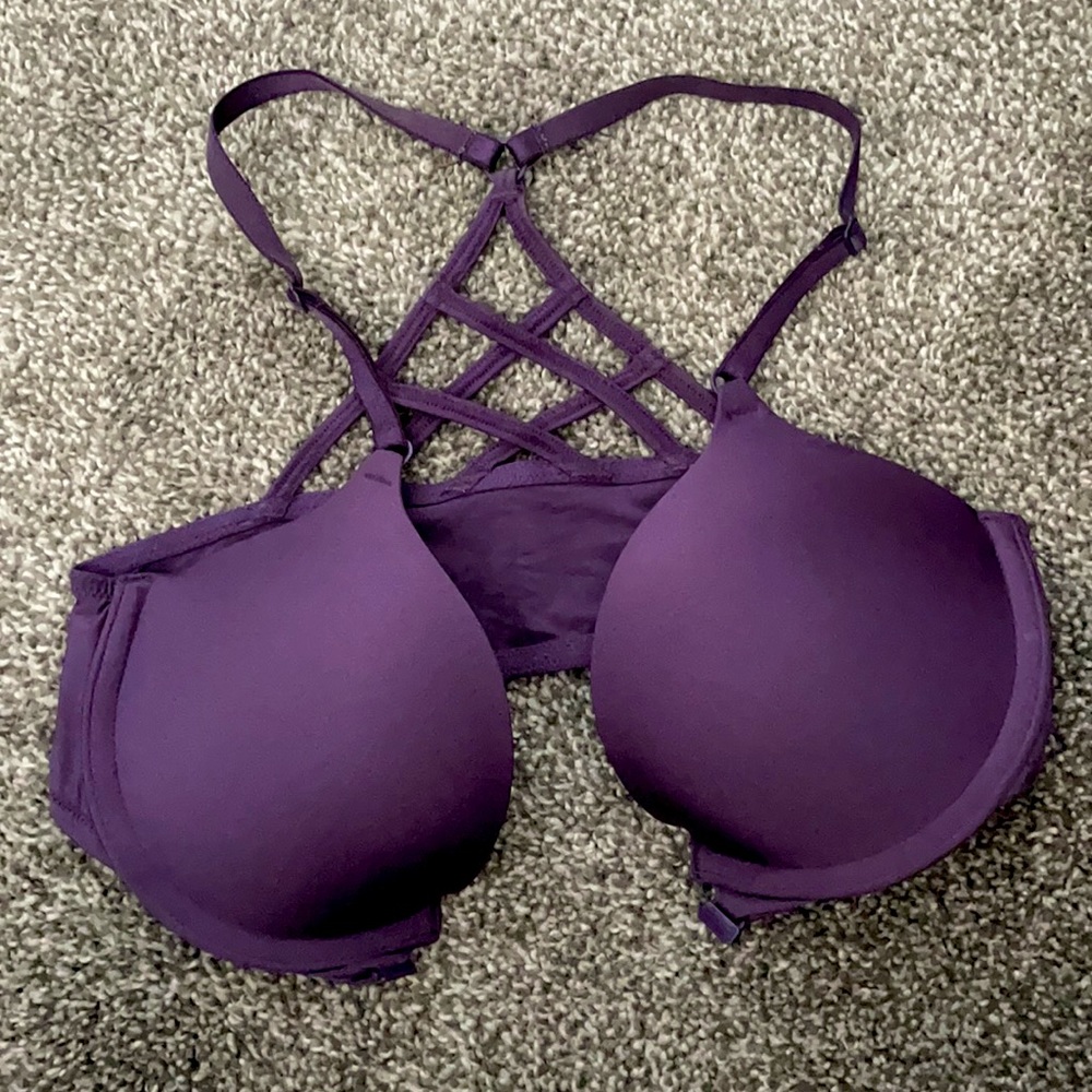 Victoria Secret 32C Bra